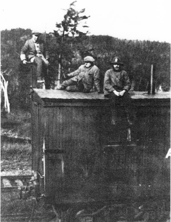 A.Y. Jackson, Frank Johnston and Lawren Harris on the Algoma boxcar
McMichael Canadian Art Col…